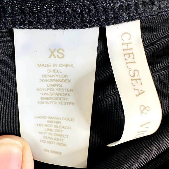 Chelsea & violet Bikini Set XS - Picture 8 of 8